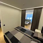 Butas Elenos Modernus Apartamentai Sventojoje