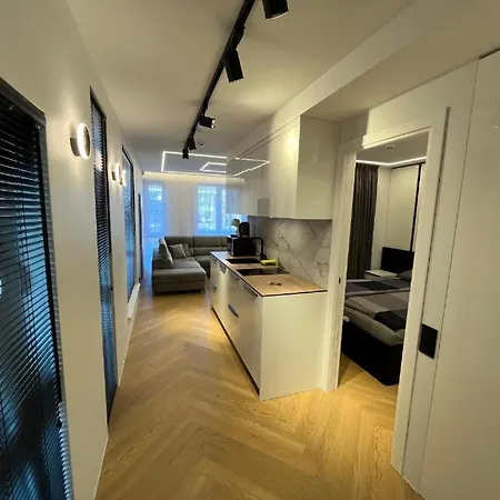 Διαμέρισμα Elenos Modernus Apartamentai Sventojoje *